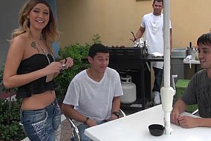 最新欧美zoooozoooo